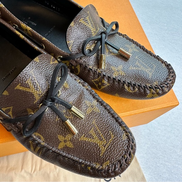 🛍️🛍️ LOUIS VUITTON FULL MONOGRAM FLAT LOAFER MOCCASIN : ITALY - Picture 4 of 11